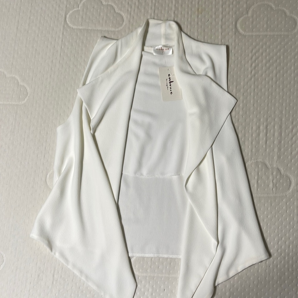 Embrace brand cover up size small
